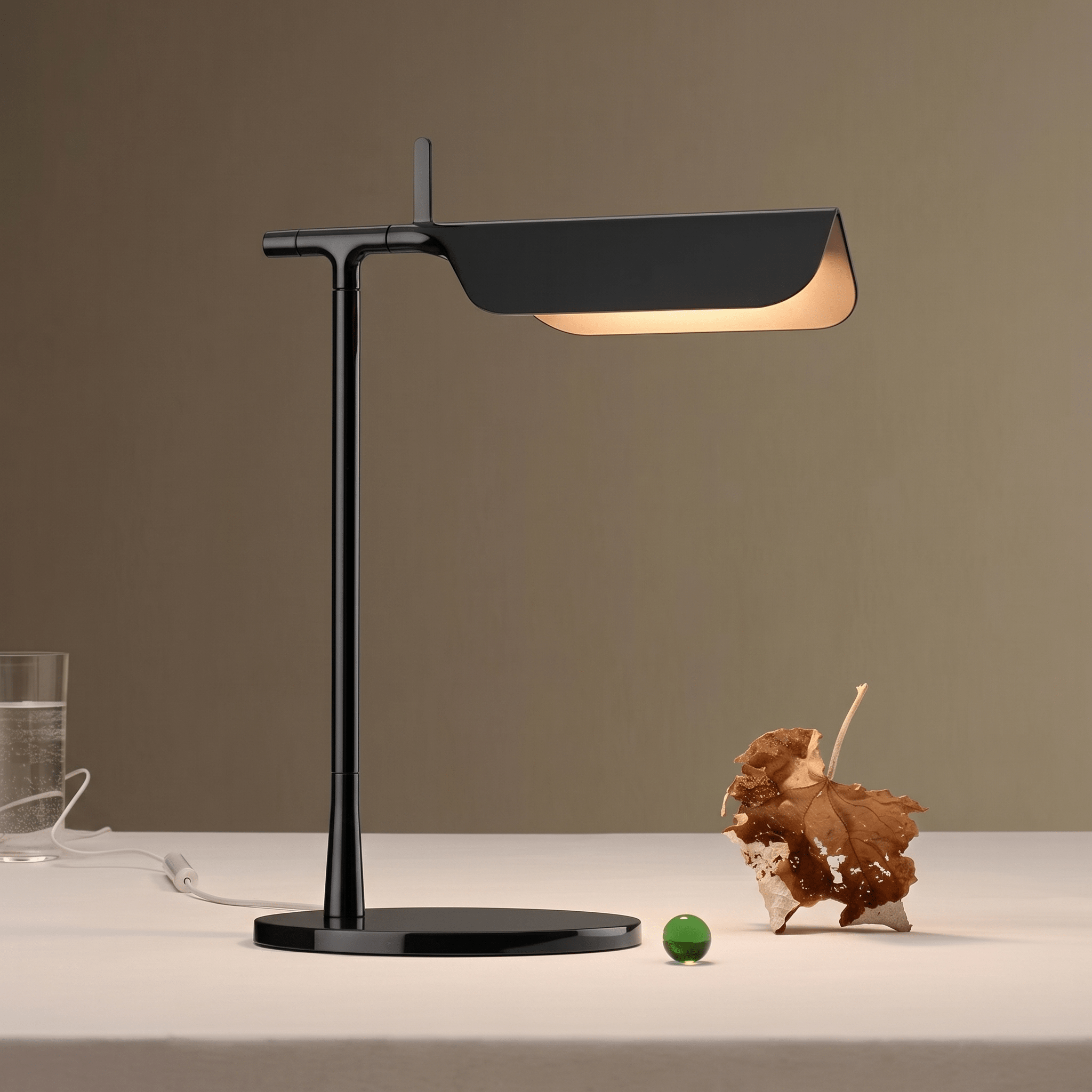 Averro Table Lamp - Artspire Home