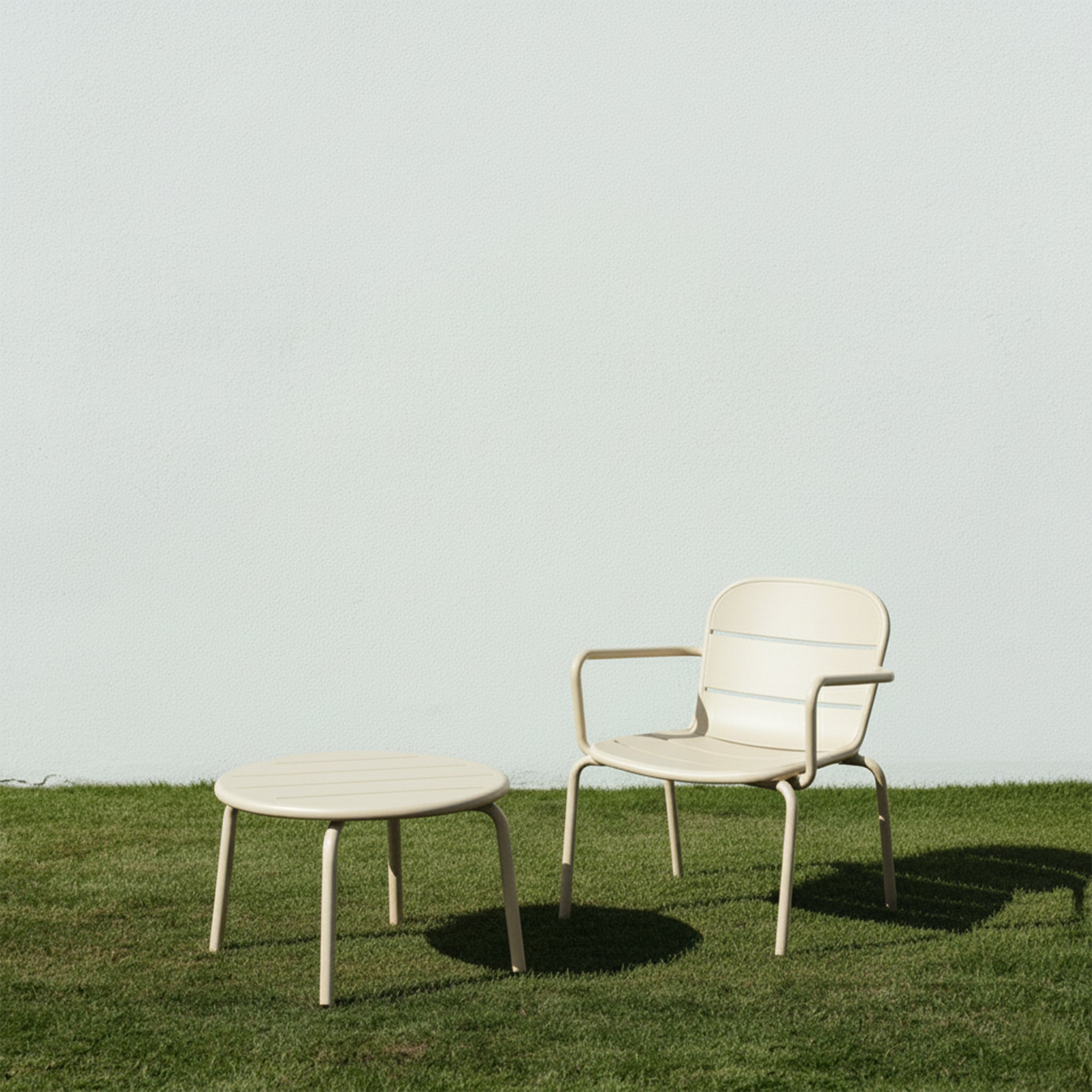 Coastal Breeze Outdoor Coffee Table - Artspire Home