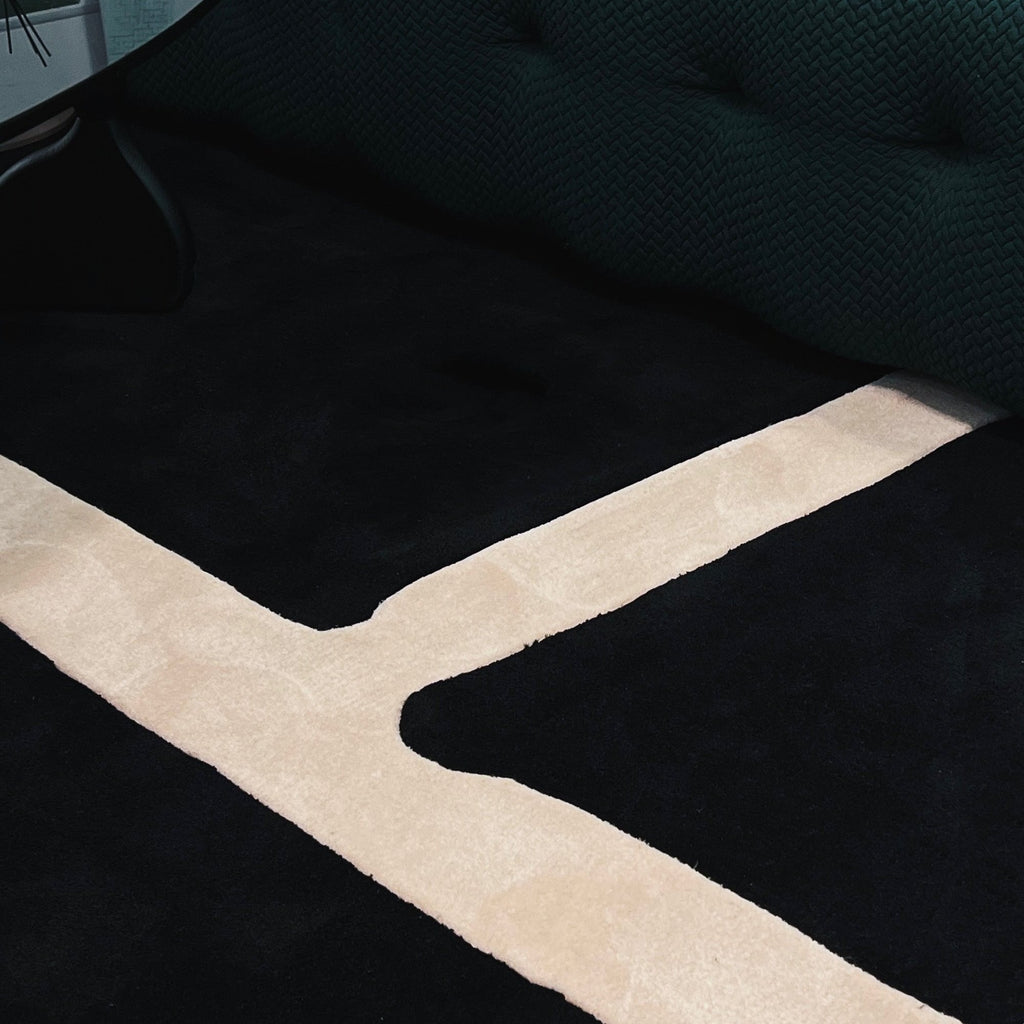 Contemporary Line Art Rug - Artspire Home