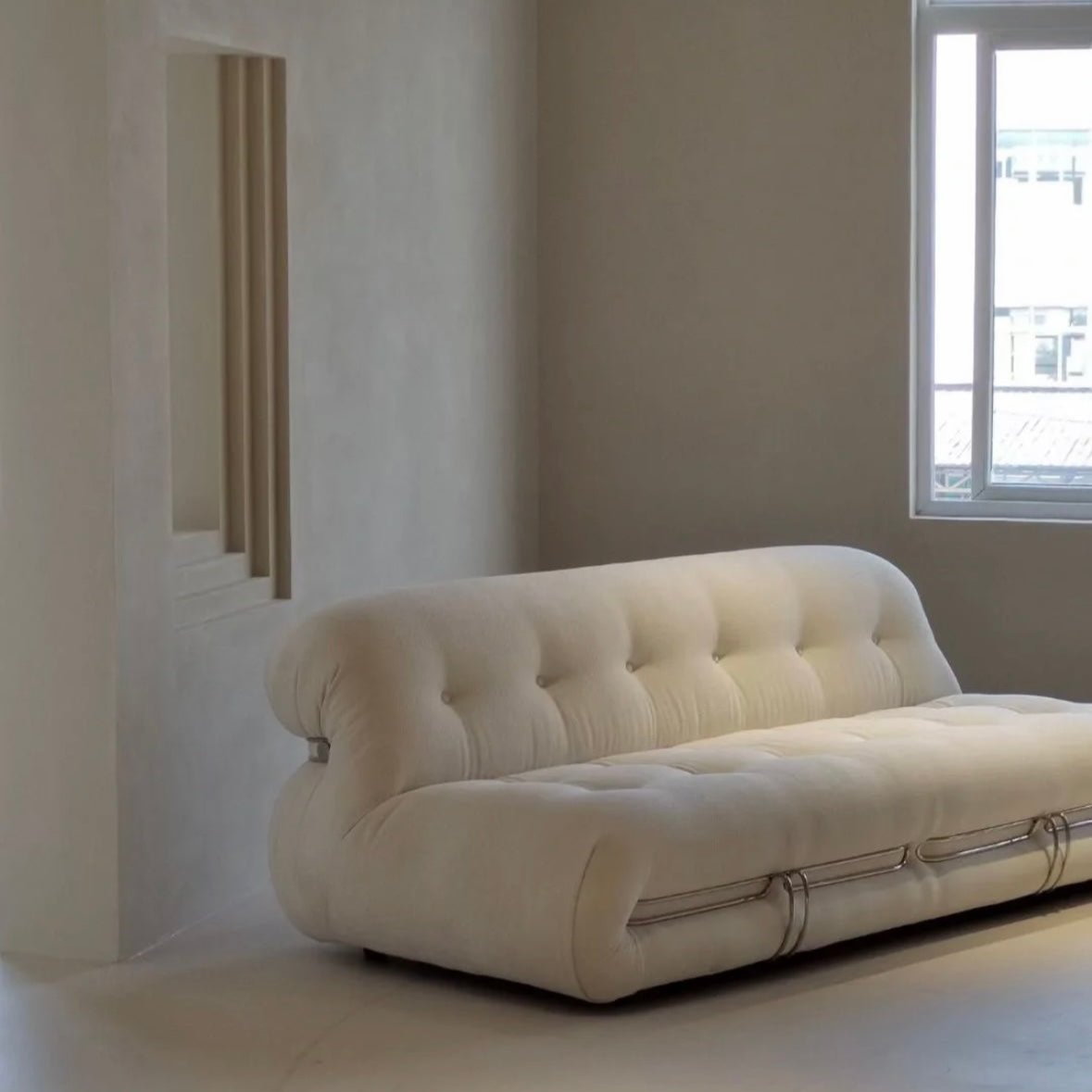 Hippo Sofa - Artspire Home