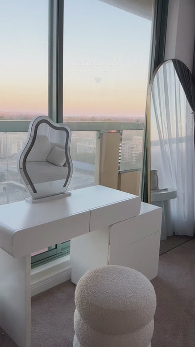Makeup Desk 
