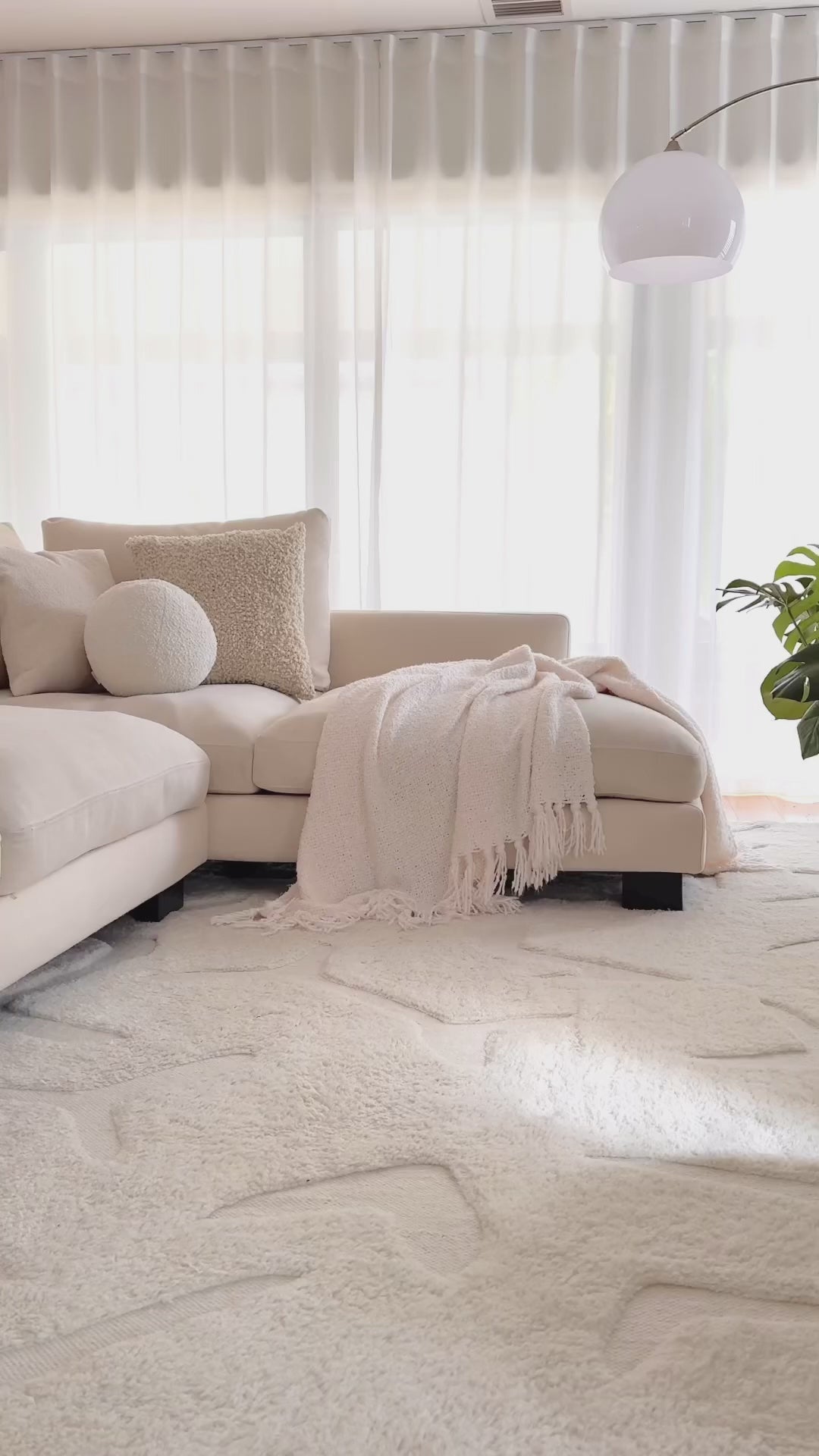round travertine coffee table