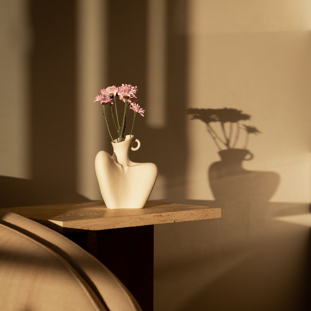 Sculpture Vase - Artspire Home