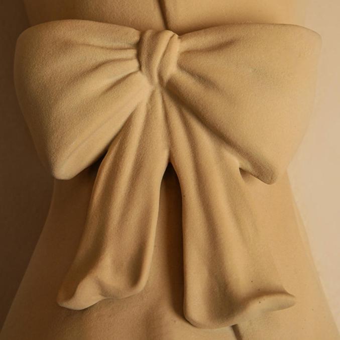 Bow Vase - Artspire Home