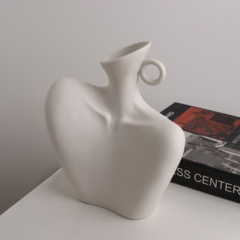 Sculpture Vase - Artspire Home