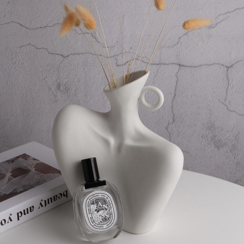 Sculpture Vase - Artspire Home